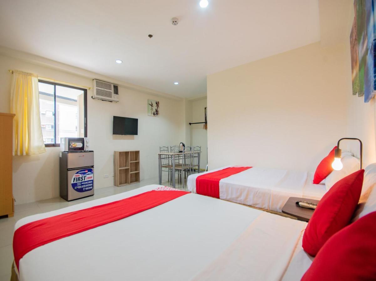 Oyo 707-908 Salinas Suites Cebu Exterior photo