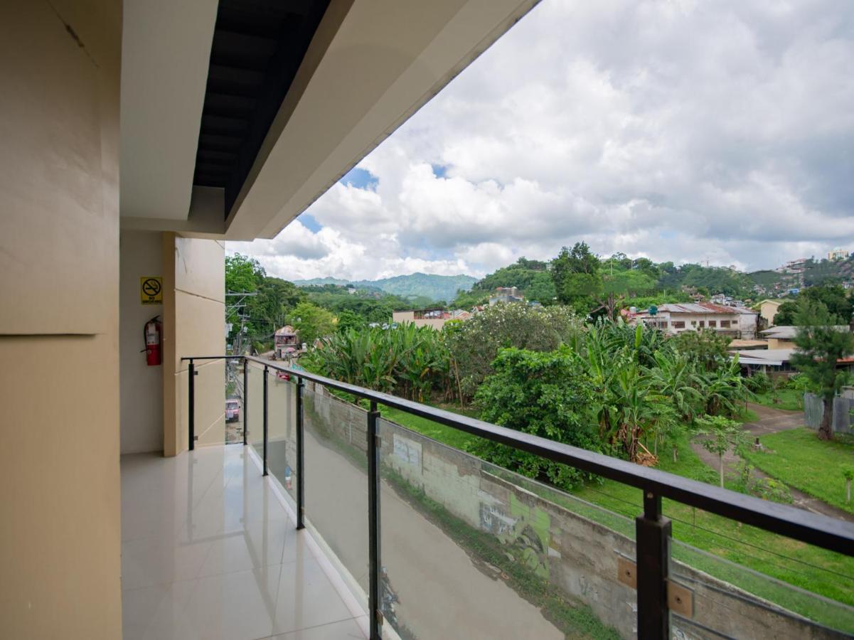 Oyo 707-908 Salinas Suites Cebu Exterior photo